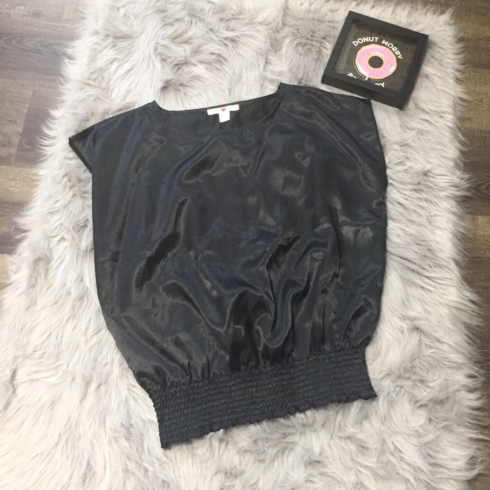 💟3/$10 Derek Heart Top
